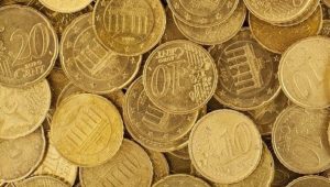 Kleingeld für niedrigen Lebensversicherung Rückkaufswert